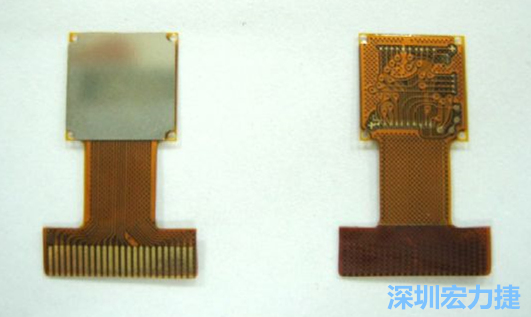 FPC可設(shè)計(jì)的電路復(fù)雜度與密度，比PCB遜色，但可適應(yīng)結(jié)構(gòu)的彈性結(jié)構(gòu)，成為電子產(chǎn)品設(shè)計(jì)重點(diǎn)。