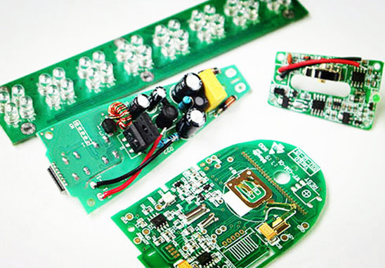 為什么PCB板顏色絕大多數都是綠色的？